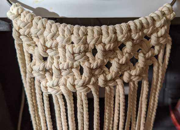 Macrame more rows of square knots